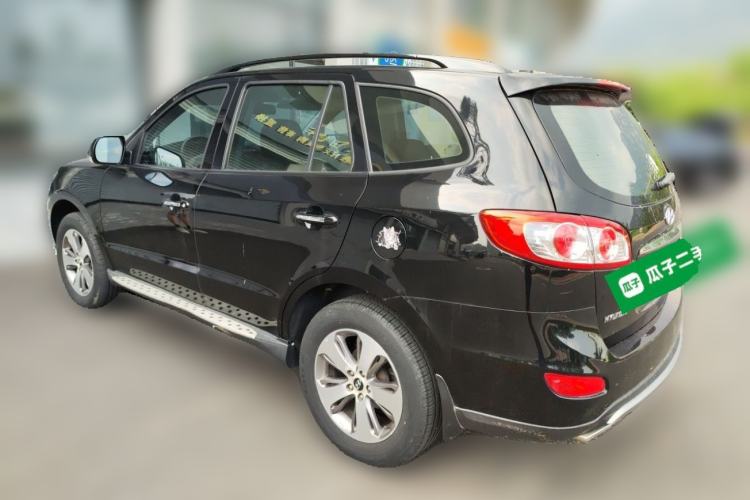 Used Hyundai Santa Fe Classic 2012 2.4 Ultimate Edition 7-Seater Four-Wheel Drive Rear Left 45 Deg