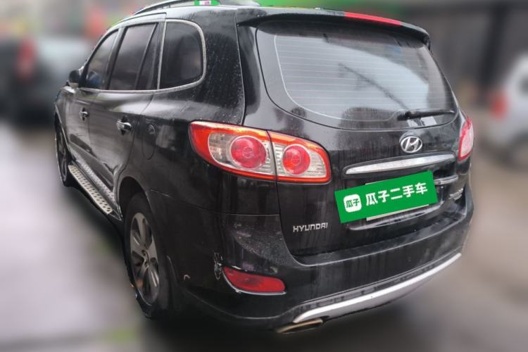 Used Hyundai Santa Fe Classic 2012 2.4 Luxury Edition 7-Seater Four-Wheel Drive Rear Left 45 Deg