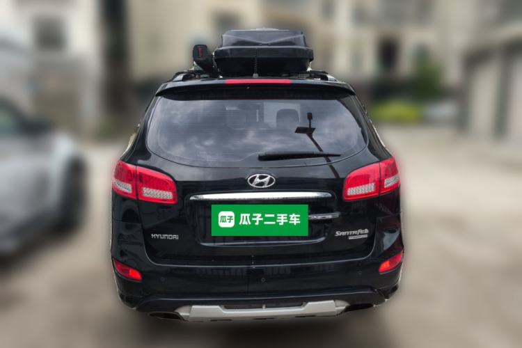 Used Hyundai Santa Fe Classic 2012 2.4 Ultimate Edition 7-Seater Four-Wheel Drive Rear