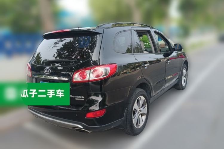 Used Hyundai Santa Fe Classic 2012 2.4 Comfort Edition 7-Seater Four-Wheel Drive Rear Right 45 Deg