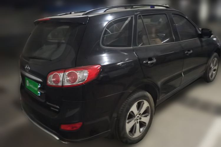 Used Hyundai Santa Fe Classic 2012 2.4 Comfort Edition 7-Seater Four-Wheel Drive Rear Right 45 Deg