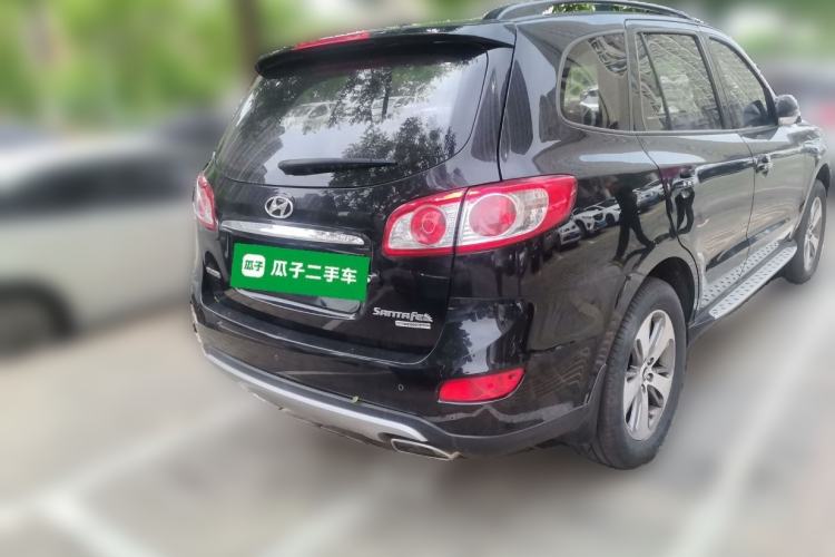 Used Hyundai Santa Fe Classic 2012 2.4 Comfort Edition 7-Seater Four-Wheel Drive Rear Right 45 Deg