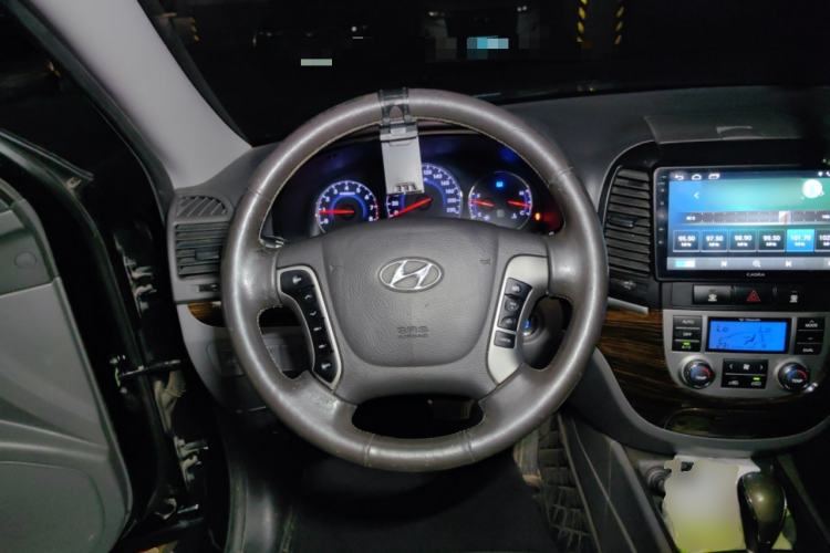 Used Hyundai Santa Fe Classic 2012 2.4 Luxury Edition Five-Seater Two-Wheel Drive Steering Wheel