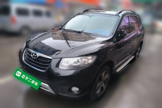 Used Hyundai Santa Fe Classic 2012 2.4 Luxury Edition 7-Seater Four-Wheel Drive