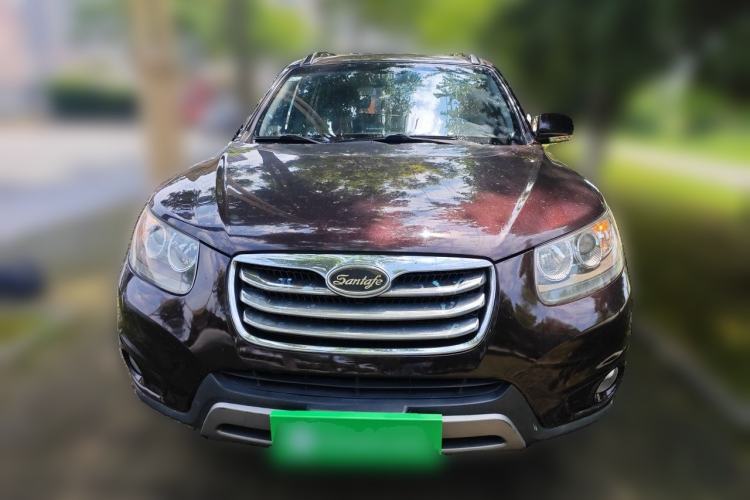 Used Hyundai Santa Fe Classic 2012 2.4 Comfort Edition 7-Seater Four-Wheel Drive Front