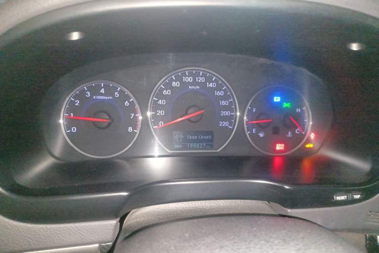 Used Hyundai Santa Fe Classic 2012 2.4 Ultimate Edition 7-Seater Four-Wheel Drive Instrument Cluster