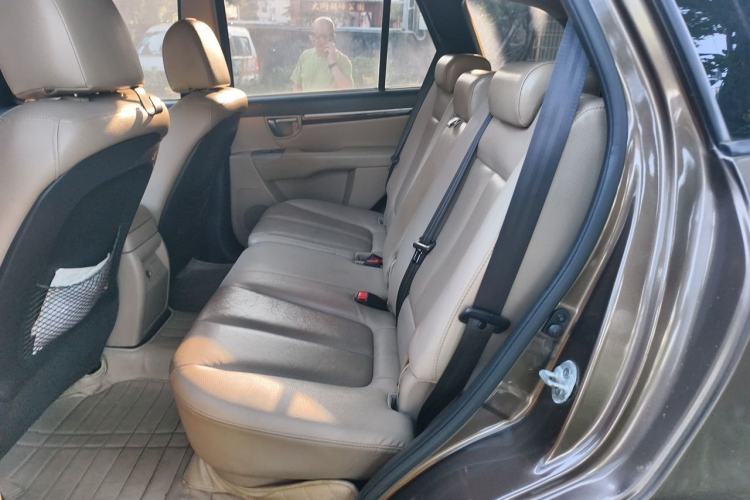 Used Hyundai Santa Fe Classic 2012 2.4 Luxury Edition 7-Seater Four-Wheel Drive Left Rear Seat