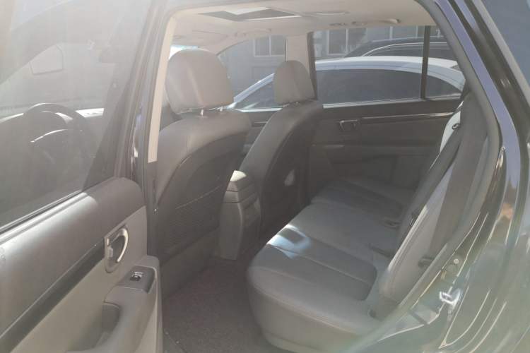 Used Hyundai Santa Fe Classic 2012 2.4 Ultimate Edition 7-Seater Four-Wheel Drive Left Rear Seat