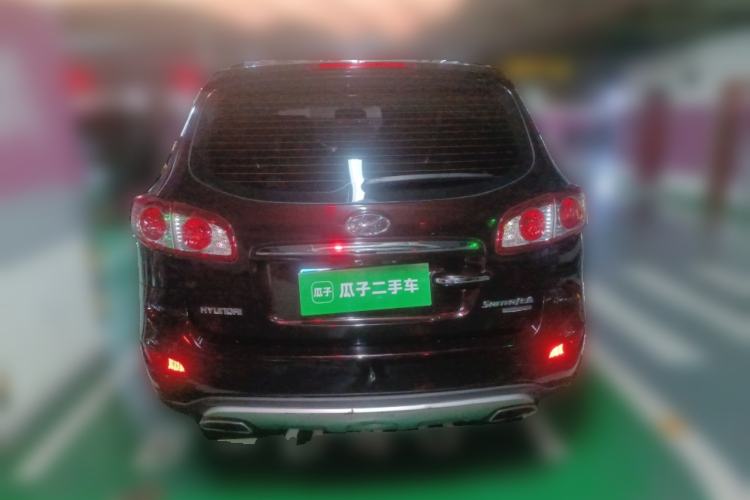 Used Hyundai Santa Fe Classic 2012 2.4 Ultimate Edition 7-Seater Four-Wheel Drive Rear