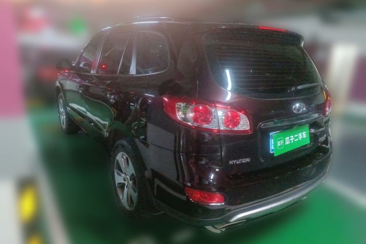 Used Hyundai Santa Fe Classic 2012 2.4 Ultimate Edition 7-Seater Four-Wheel Drive Rear Left 45 Deg