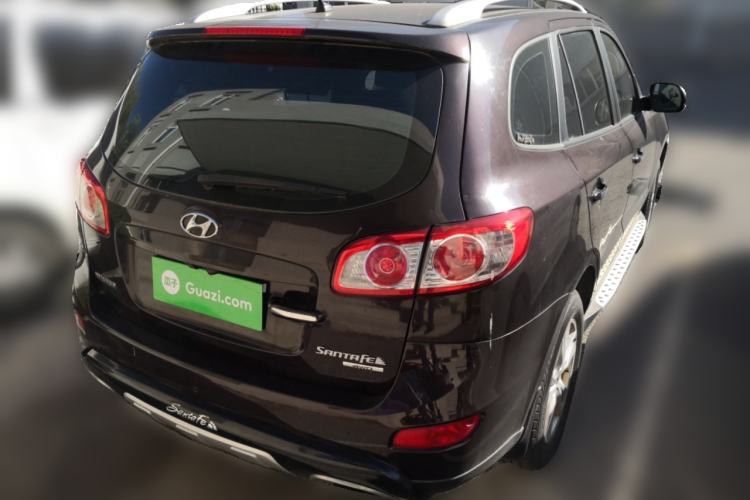 Used Hyundai Santa Fe Classic 2012 2.4 Ultimate Edition 7-Seater Four-Wheel Drive Rear Right 45 Deg