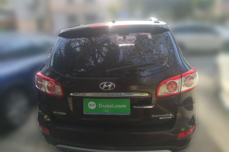 Used Hyundai Santa Fe Classic 2012 2.4 Luxury Edition 7-Seater Four-Wheel Drive Rear