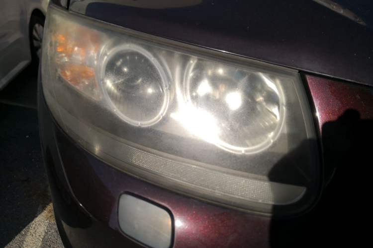 Used Hyundai Santa Fe Classic 2012 2.4 Ultimate Edition 7-Seater Four-Wheel Drive Right Front Headlight
