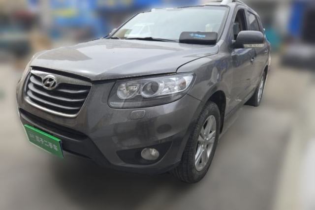 Used Hyundai Santa Fe Classic 2012 2.4 Comfort Edition 7-Seater Four-Wheel Drive