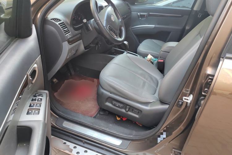 Used Hyundai Santa Fe Classic 2012 2.4 Comfort Edition 7-Seater Four-Wheel Drive Driver Seat