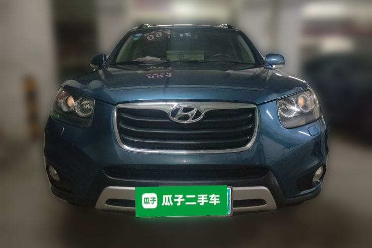 Used Hyundai Santa Fe Classic 2012 2.4 Ultimate Edition 7-Seater Four-Wheel Drive Front