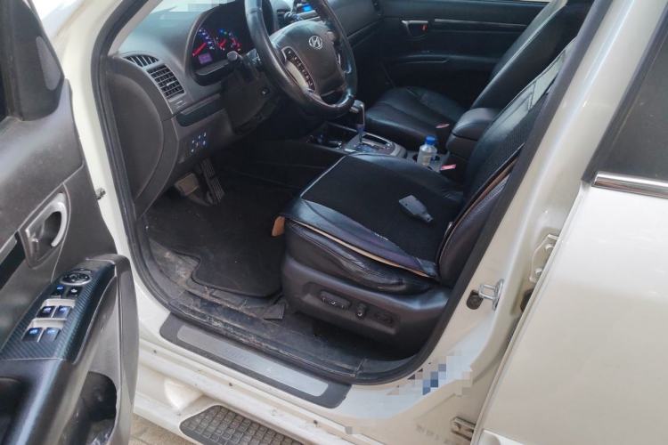 Used Hyundai Santa Fe Classic 2012 2.4 Ultimate Edition 7-Seater Four-Wheel Drive Driver Seat
