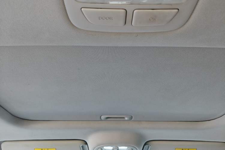 Used Hyundai Santa Fe Classic 2012 2.4 Comfort Edition 7-Seater Four-Wheel Drive Headliner