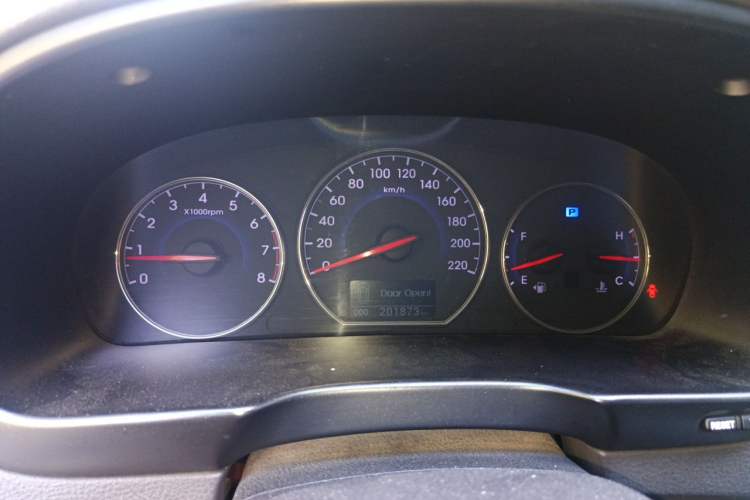 Used Hyundai Santa Fe Classic 2012 2.4 Comfort Edition 7-Seater Four-Wheel Drive Instrument Cluster