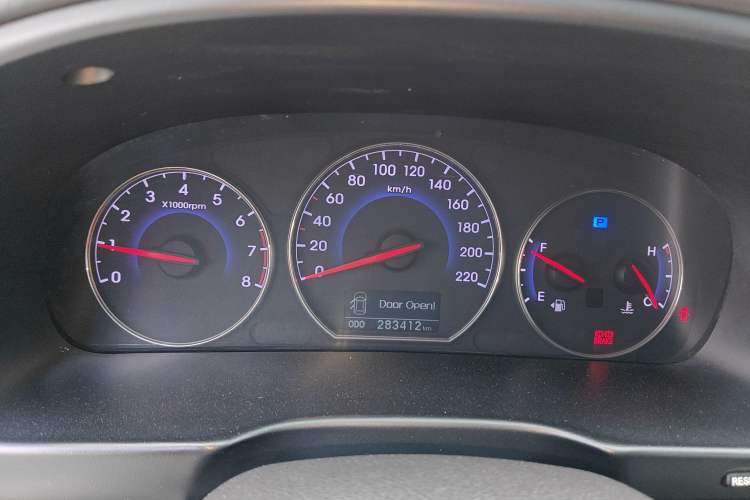 Used Hyundai Santa Fe Classic 2012 2.4 Comfort Edition 7-Seater Four-Wheel Drive Instrument Cluster