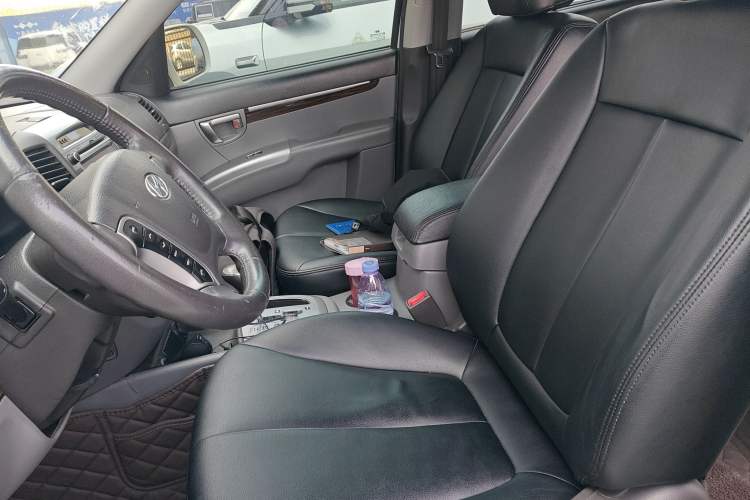 Used Hyundai Santa Fe Classic 2012 2.4 Comfort Edition 7-Seater Four-Wheel Drive Left Front Seat