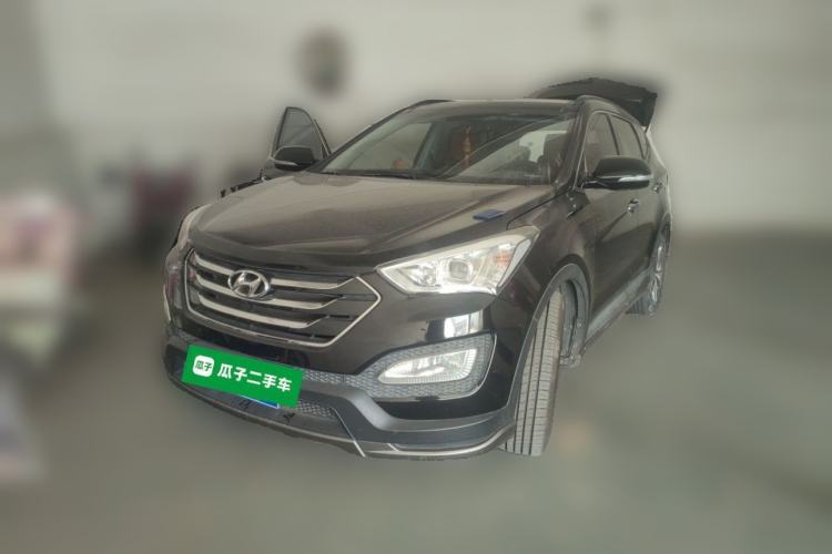 Ojetý Hyundai Santa Fe Classic 2013 3.0L 4x4 Comfort Edition with Navigation 7 Seats Euro IV Guazi used car, China used car export, Used car for sale, Used  cars, Cheapest cars for sale
