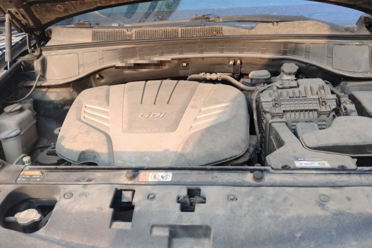 Used Hyundai Santa Fe Classic 2013 3.0L 4x4 Flagship Edition 7 Seats Euro IV Engine Bay