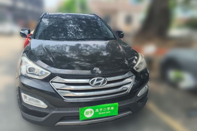 Used Hyundai Santa Fe Classic 2013 3.0L Four-Wheel Drive Comfort Edition 7 Seats Euro IV Front
