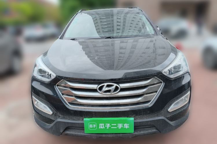Used Hyundai Santa Fe Classic 2013 Facelift 3.0L 4x4 Comfort Edition with Navigation Euro IV compliant Front