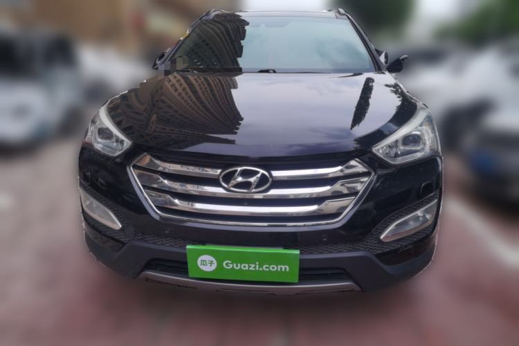 Used Hyundai Santa Fe Classic  Front