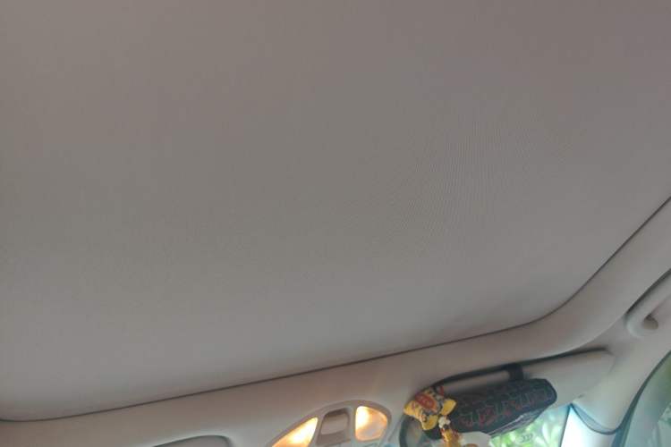 Used Hyundai Santa Fe Classic 2013 3.0L 4x4 Flagship Edition 7 Seats Euro IV Headliner