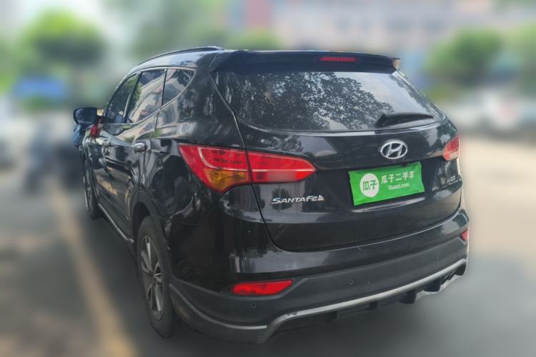 Used Hyundai Santa Fe Classic 2013 3.0L Four-Wheel Drive Comfort Edition 7 Seats Euro IV Rear Left 45 Deg