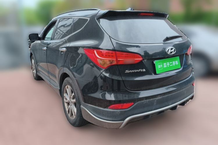 Used Hyundai Santa Fe Classic 2013 Facelift 3.0L 4x4 Comfort Edition with Navigation Euro IV compliant Rear Left 45 Deg