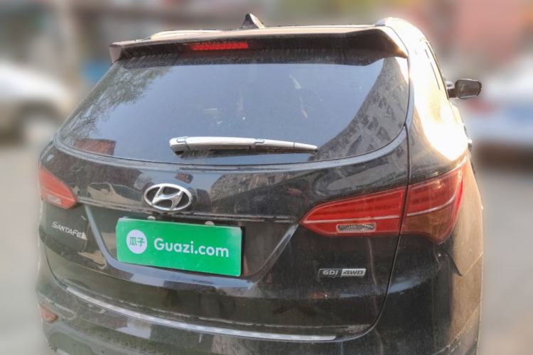 Used Hyundai Santa Fe Classic 2013 3.0L 4x4 Flagship Edition 7 Seats Euro IV Rear Right 45 Deg