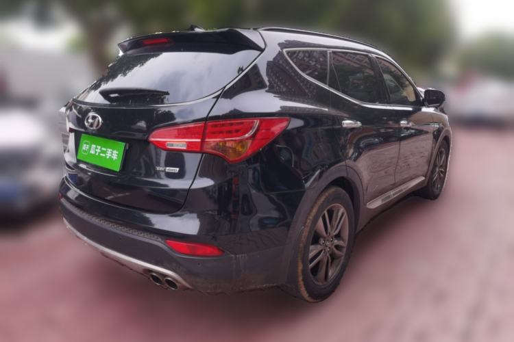 Used Hyundai Santa Fe Classic  Rear Right 45 Deg