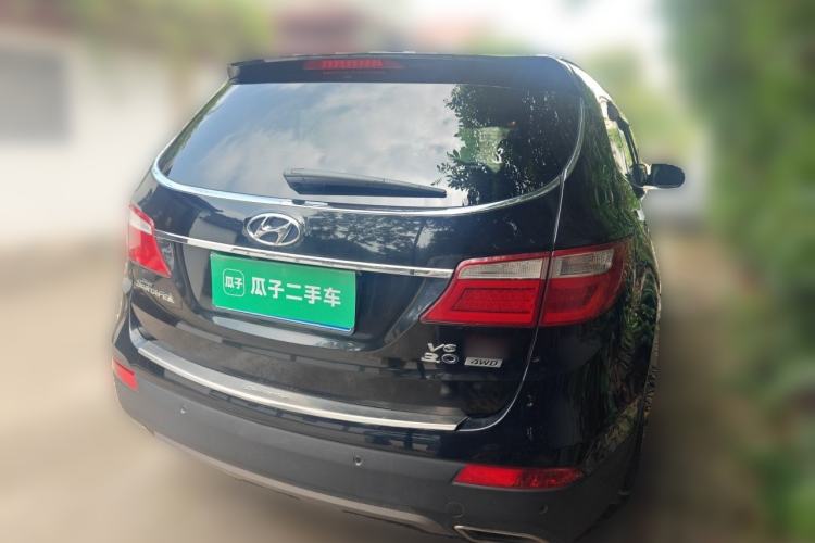 Used Hyundai Santa Fe Classic 2013 3.0L 4x4 Flagship Edition 7 Seats Euro IV Rear Right 45 Deg