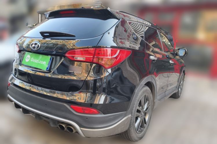 Used Hyundai Santa Fe Classic 2013 3.0L 4x4 Flagship Edition 7 Seats Euro IV Rear Right 45 Deg