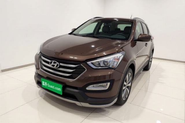 Used Hyundai Santa Fe Classic 2013 3.0L 4x4 Premium Edition 7 Seats Euro V