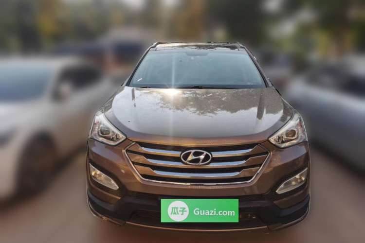 Used Hyundai Santa Fe Classic 2013 2.2T Four-Wheel Drive Comfort Edition with Navigation 7 Seats Front