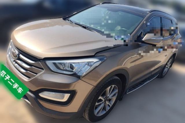 Used Hyundai Santa Fe Classic 2013 3.0L 4x4 Comfort Edition with Navigation 7 Seats Euro IV