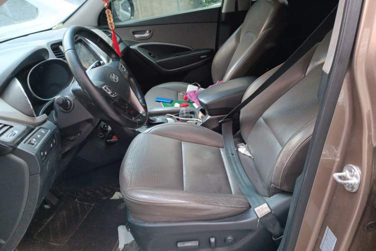 Used Hyundai Santa Fe Classic 2013 Facelift 3.0L Four-Wheel Drive Deluxe Version Euro V Left Front Seat