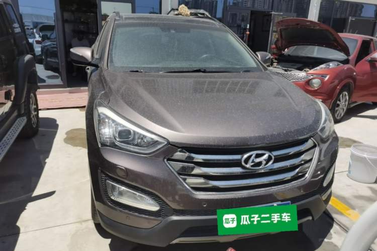 Used Hyundai Santa Fe Classic 2013 Revised Version 3.0L Four-Wheel Drive Flagship Edition Euro V Front