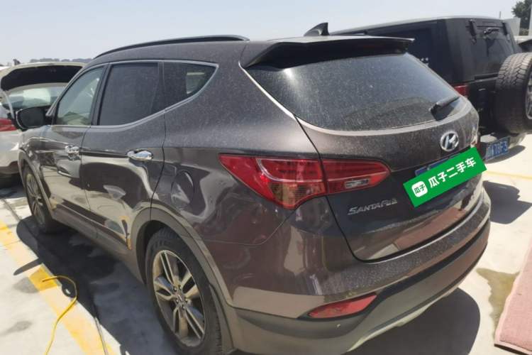 Used Hyundai Santa Fe Classic 2013 Revised Version 3.0L Four-Wheel Drive Flagship Edition Euro V Rear Left 45 Deg