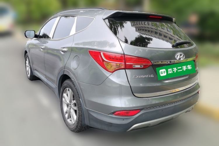Used Hyundai Santa Fe Classic 2013 3.0L 4x4 Luxury Edition 7 Seats Euro V Rear Left 45 Deg