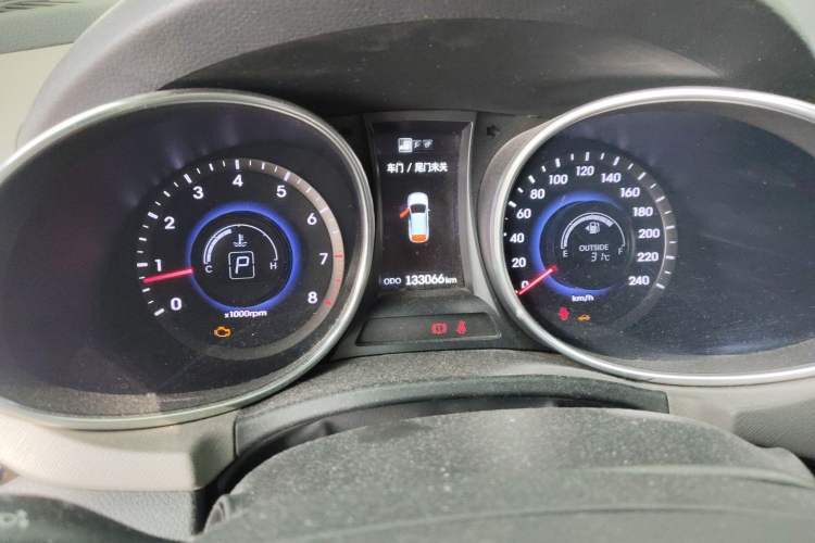 Used Hyundai Santa Fe Classic 2013 Revised Version 3.0L Four-Wheel Drive Luxury Edition Euro IV Instrument Cluster