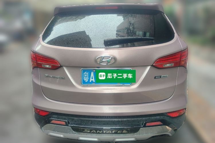 Used Hyundai Santa Fe Classic 2013 3.0L 4x4 Comfort Edition with Navigation 7 Seats Euro IV Rear