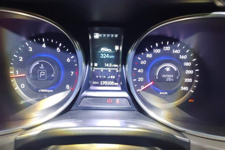 Used Hyundai Santa Fe Classic 2013 3.0L 4x4 Flagship Edition 7 Seats Euro IV Instrument Cluster