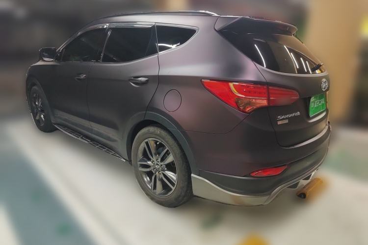 Used Hyundai Santa Fe Classic 2013 3.0L 4x4 Flagship Edition 7 Seats Euro IV Rear Left 45 Deg
