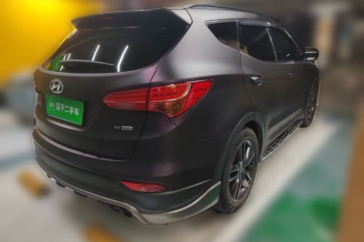 Used Hyundai Santa Fe Classic 2013 3.0L 4x4 Flagship Edition 7 Seats Euro IV Rear Right 45 Deg