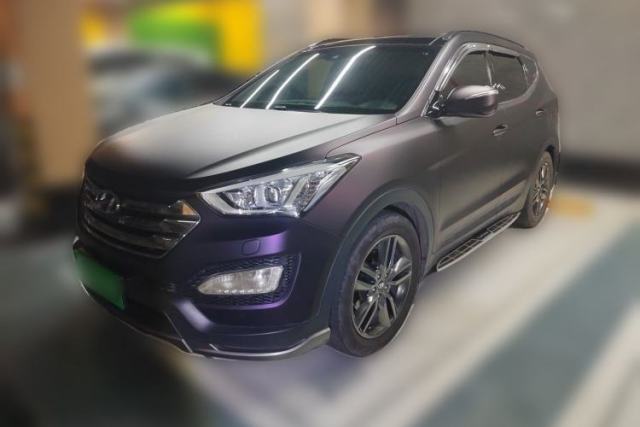 Ojetý Hyundai Santa Fe Classic 2013 3.0L 4x4 Flagship Edition 7 Seats Euro IV